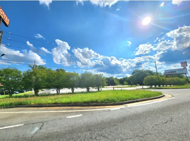 More details for 1081 Iris Dr SE, Conyers, GA - Land for Sale