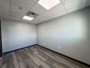 225 S Lodestone Way, Tooele, UT for lease Interior Photo- Image 2 of 7