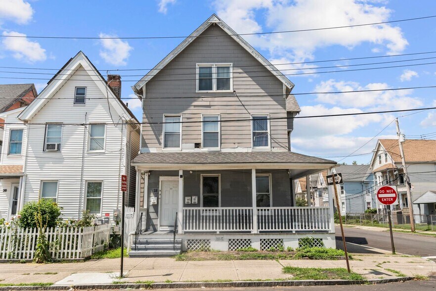 28 Cedar St, New Haven, CT for sale - Primary Photo - Image 1 of 1