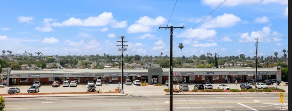 804-846 E Lincoln Ave, Orange, CA for sale - Building Photo - Image 1 of 10