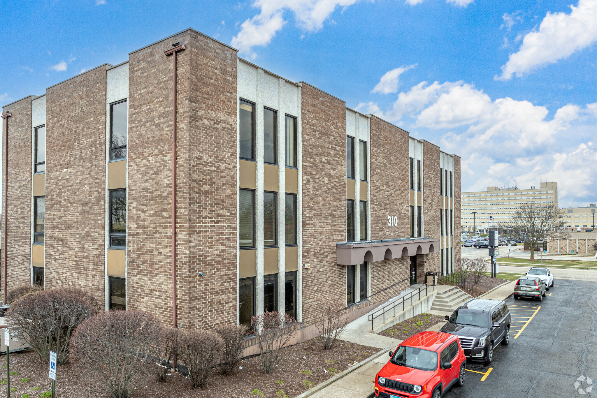 310 N Hammes Ave, Joliet, IL for lease Primary Photo- Image 1 of 6