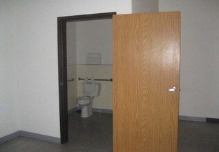 1720-1868 E Charleston Blvd, Las Vegas, NV for lease Building Photo- Image 2 of 3