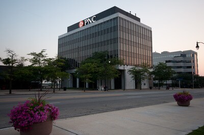 1 Dearborn Sq, Kankakee, IL à louer Photo du bâtiment- Image 1 de 3