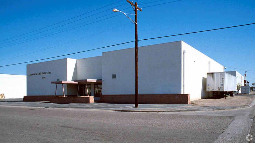 3550 W Clarendon Ave, Phoenix, AZ for lease - Building Photo - Image 3 of 3