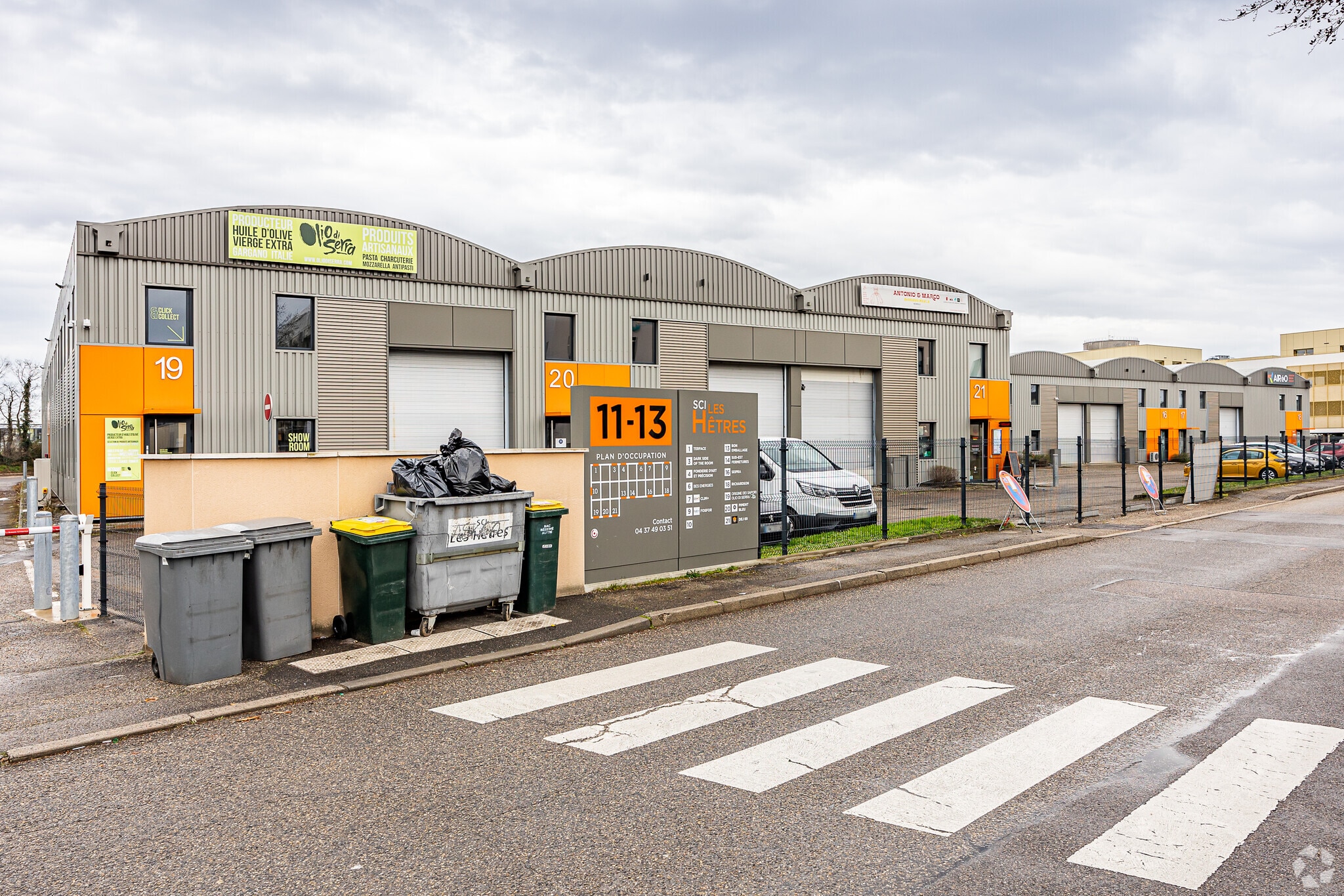 11 Chemin De L'Industrie, Dardilly for lease Primary Photo- Image 1 of 11