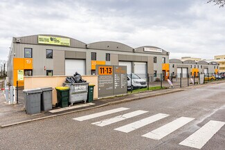 Plus de détails pour Local d'activités à louer