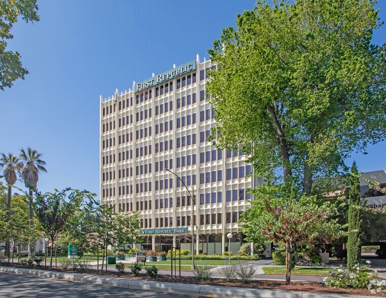 1625 The Alameda, San Jose, CA à louer - Photo du bâtiment - Image 2 de 6