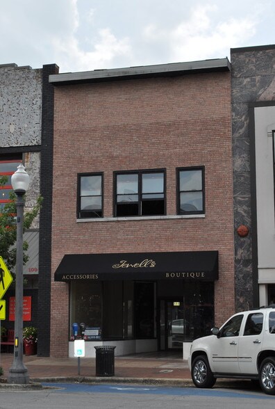 111 N Court St, Florence, AL à vendre - Photo du bâtiment - Image 3 de 6