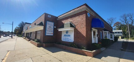 674-682 Broad St, Shrewsbury, NJ for lease Building Photo- Image 2 of 4