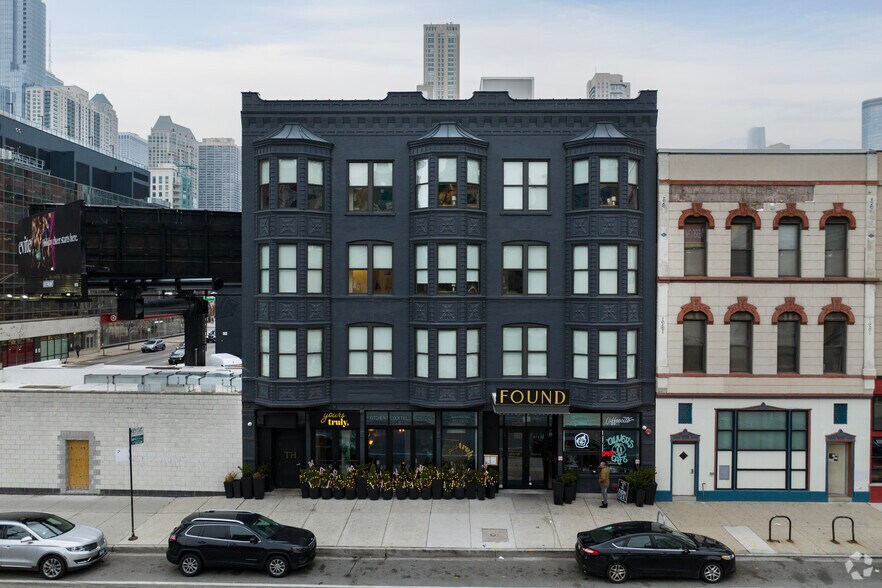 613 N Wells St, Chicago, IL à louer - Photo du bâtiment - Image 3 de 6
