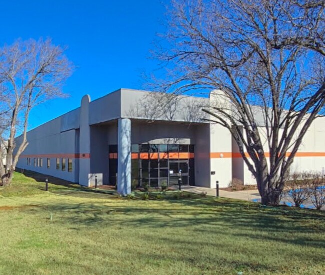 Plus de détails pour 101 Electronics Blvd SW, Huntsville, AL - Local d'activités à louer