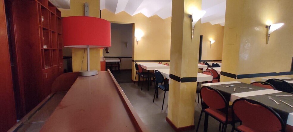 Immeuble residentiel dans Vilafranca del Penedès, Barcelona à vendre - Photo du bâtiment - Image 2 de 23