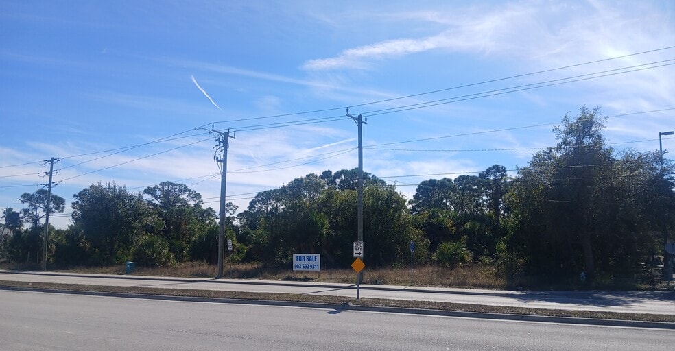 120 E Dearborn St, Englewood, FL à vendre - Photo du bâtiment - Image 2 de 3