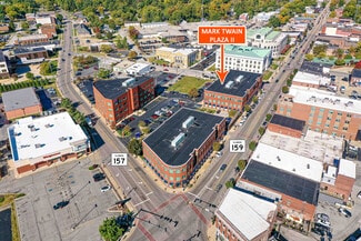 Plus de détails pour 103 W Vandalia St, Edwardsville, IL - Bureau à louer