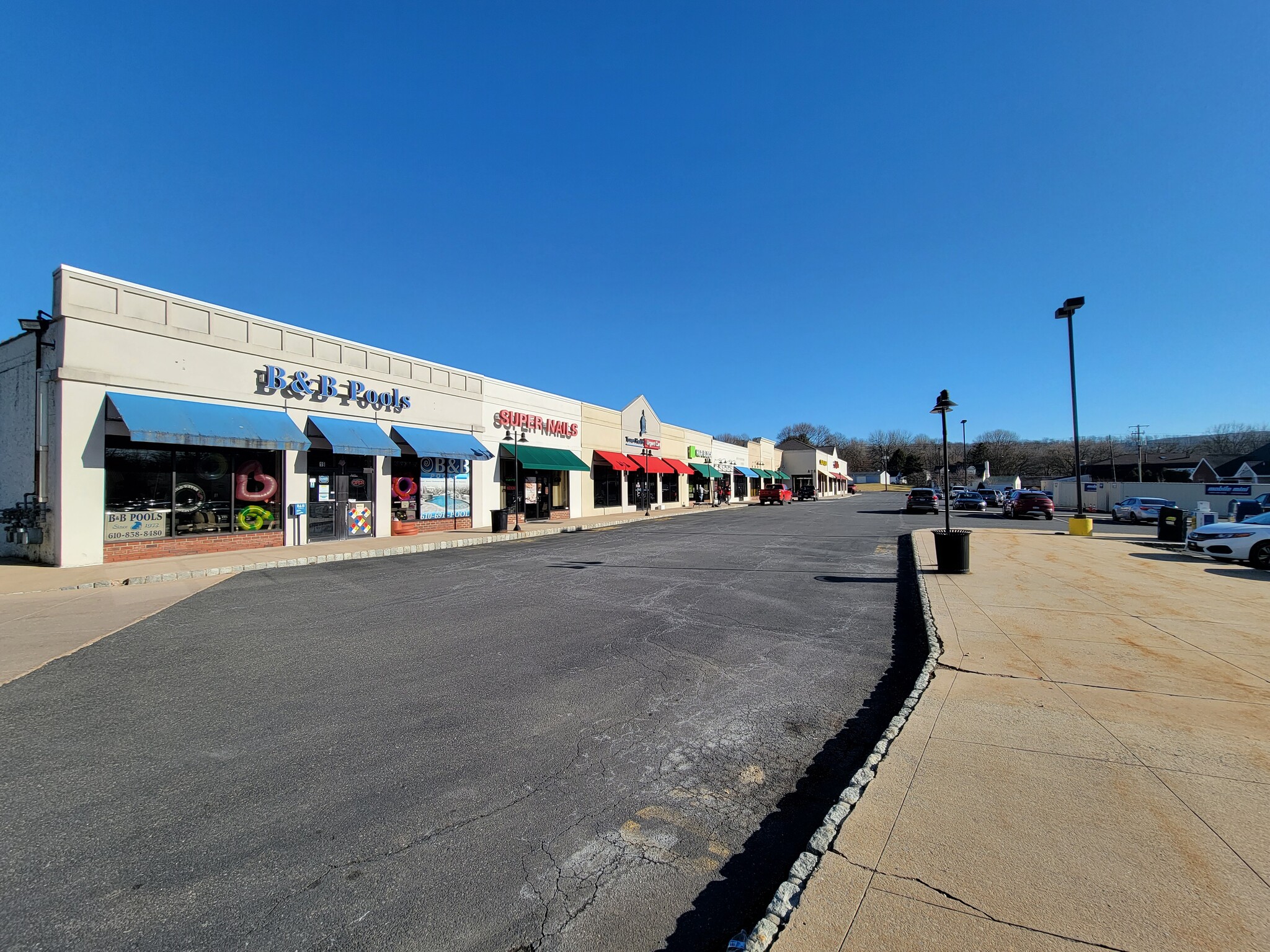 25 Main St, Hellertown, PA for lease Building Photo- Image 1 of 11