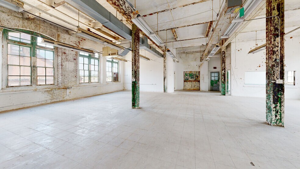 The Arsenal portefeuille de 20 propriétés à vendre sur LoopNet.ca - Numérisation 3D de Matterport - Image 2 de 27