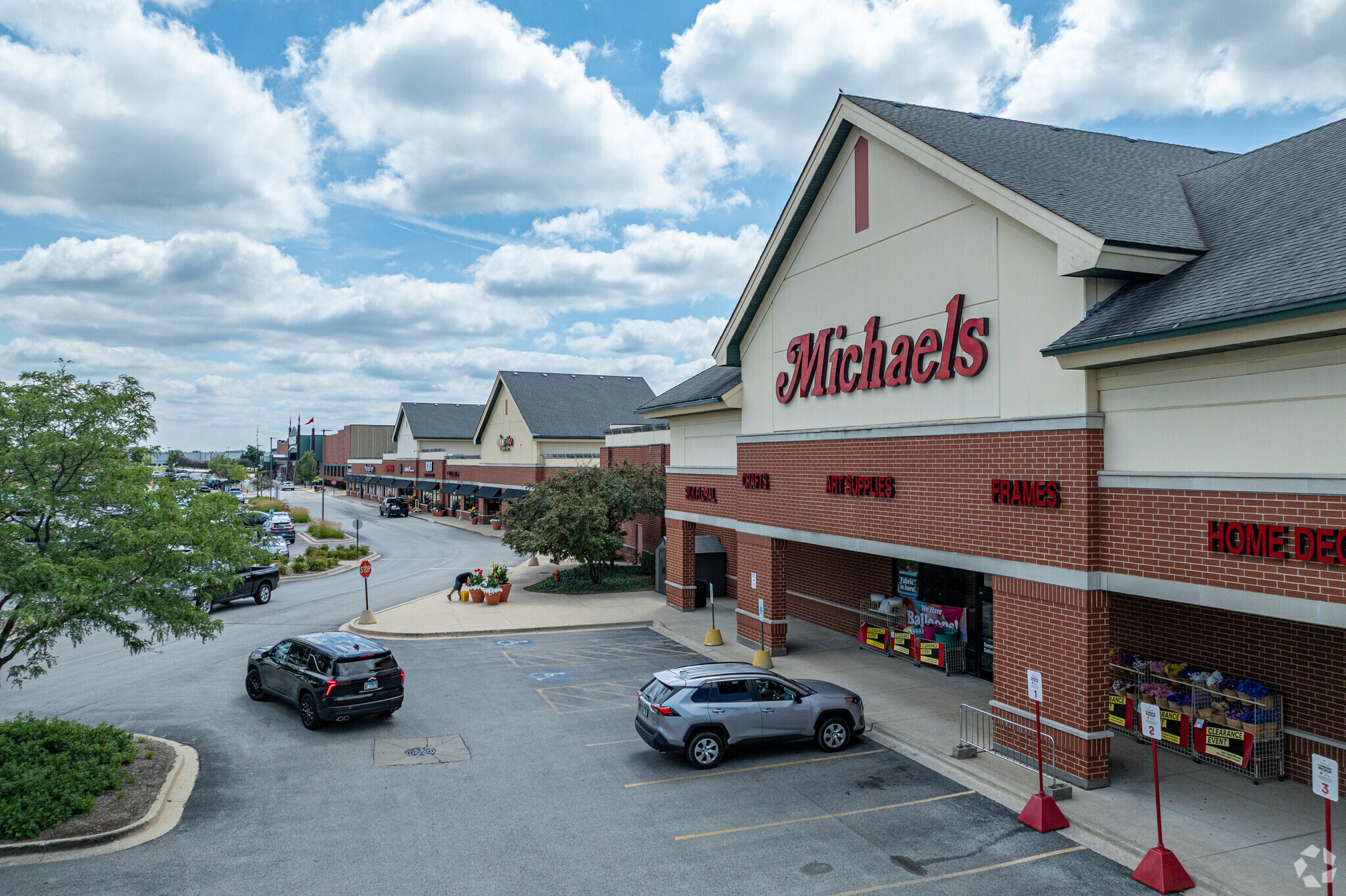 2764 Aurora Ave, Naperville, IL for lease Building Photo- Image 1 of 22