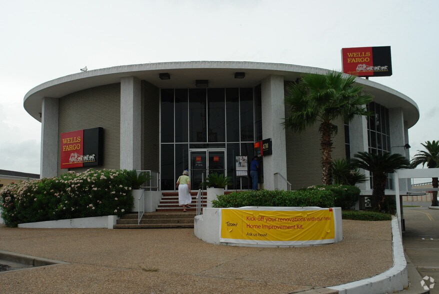 5830 Mcardle Rd, Corpus Christi, TX à louer - Photo principale - Image 3 de 5