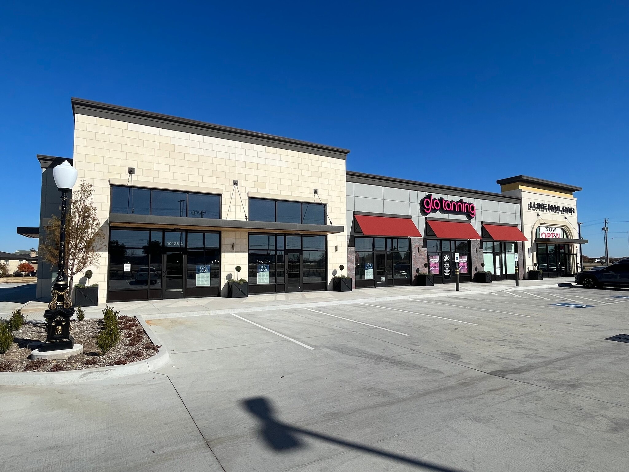 E 81st St, Tulsa, OK for lease Building Photo- Image 1 of 1