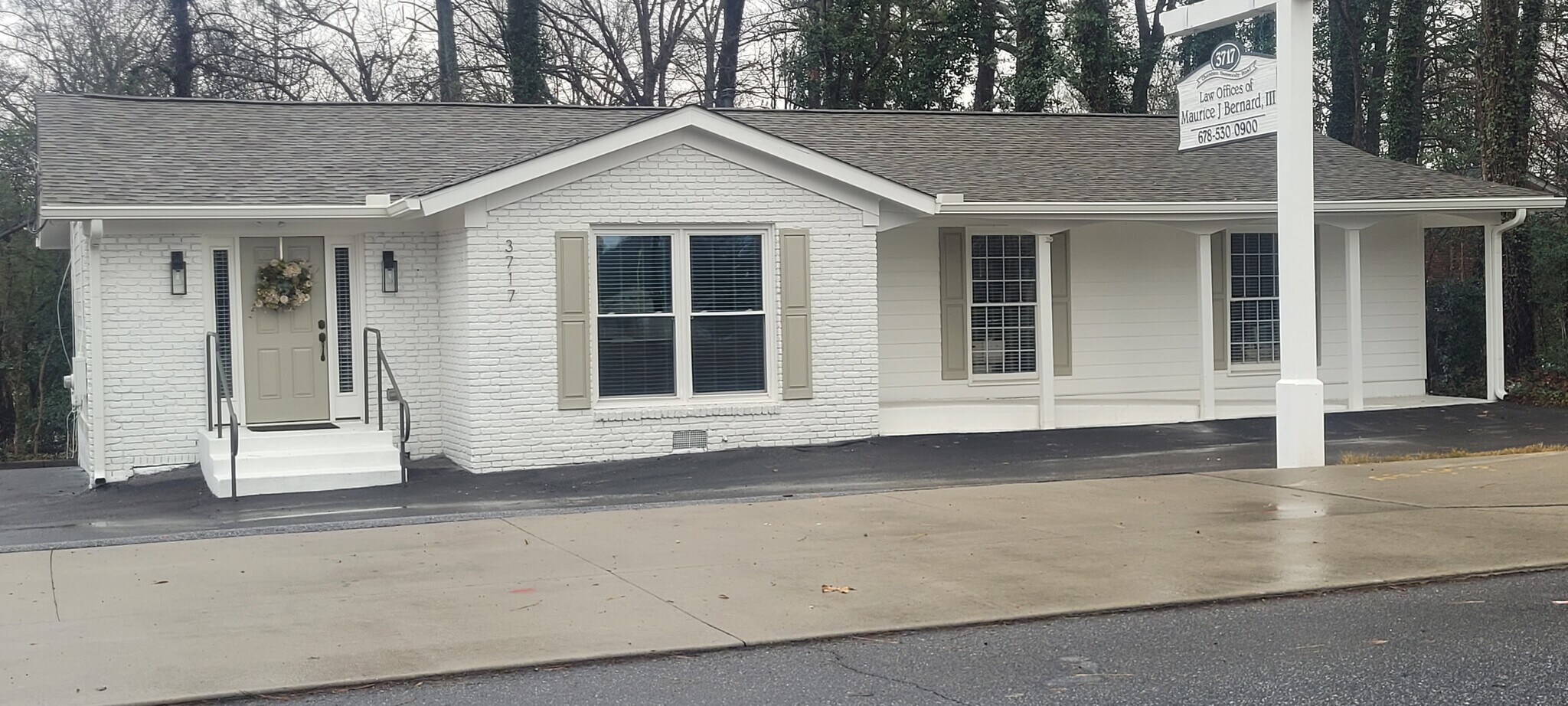 3717 Chamblee Dunwoody Rd, Atlanta, GA for lease Building Photo- Image 1 of 9