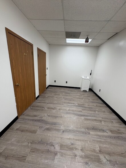 645 W Highway 50, O'Fallon, IL à louer - Photo du bâtiment - Image 3 de 20