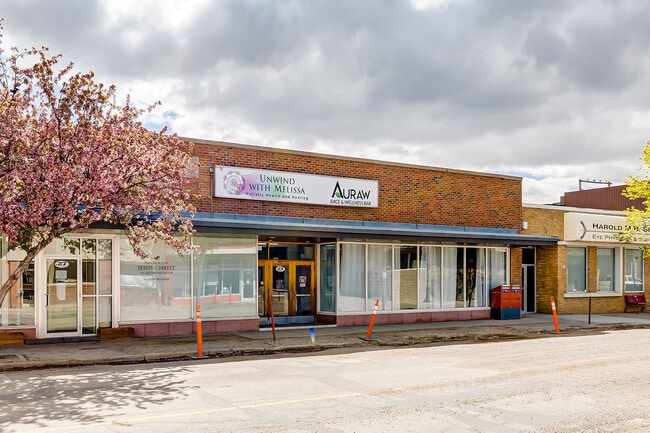More details for 27 Second Av N, Yorkton, SK - Retail for Lease
