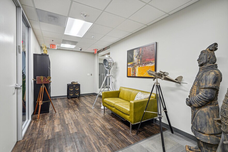 4350 East-West Hwy, Bethesda, MD à louer - Photo intérieure - Image 2 de 17