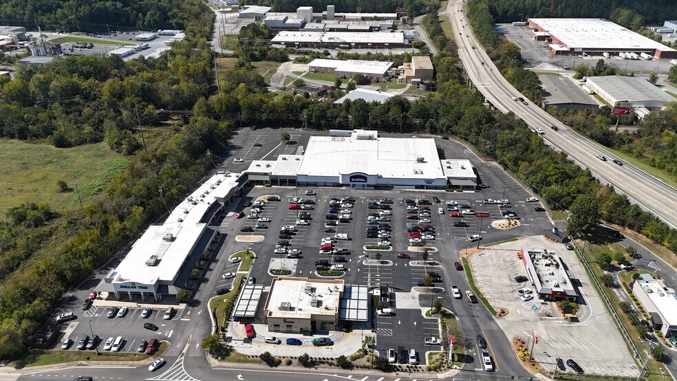 1263-1293 Cleveland Hwy, Dalton, GA à louer - Photo du bâtiment - Image 3 de 6