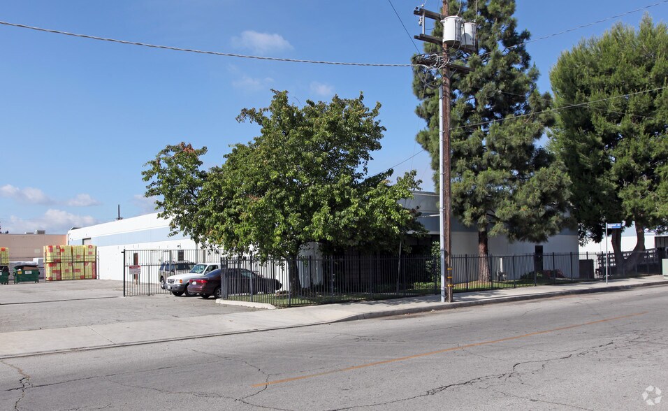 21520 Strathern St, Canoga Park, CA à louer - Aérien - Image 2 de 13
