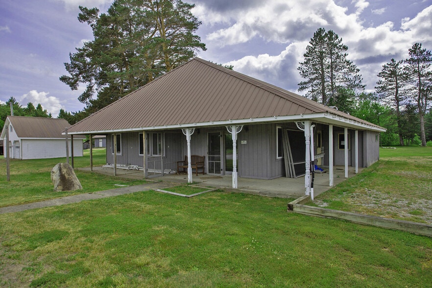 6689 Nys Route 30, Indian Lake, NY for sale - Building Photo - Image 3 of 15