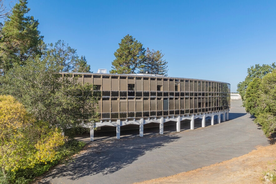 2301 Napa Vallejo Hwy, Napa, CA for lease - Building Photo - Image 3 of 118