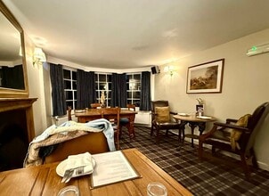 98 High Street St, Bedford à vendre Photo intérieure- Image 2 de 6