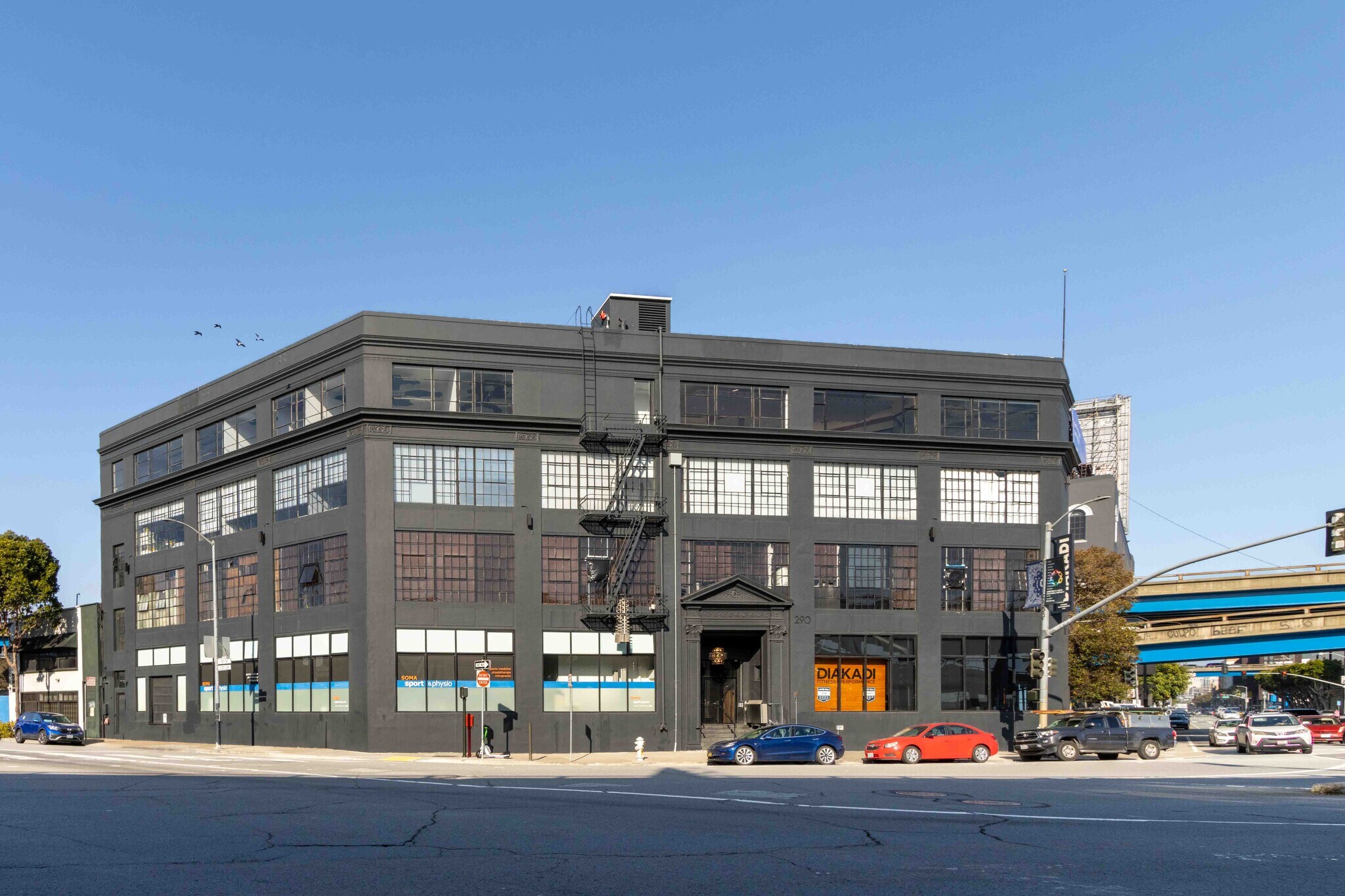 290 Division St, San Francisco, CA à louer Photo du bâtiment- Image 1 de 10