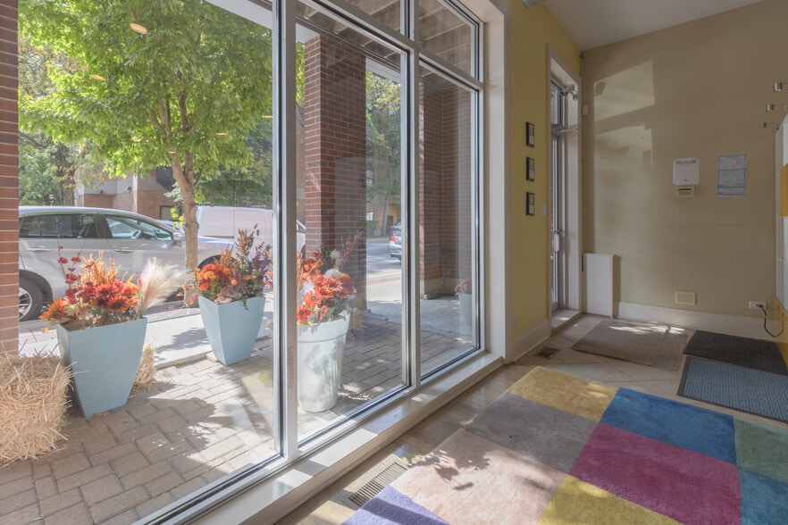 1532 W Fullerton Ave, Chicago, IL for sale - Building Photo - Image 2 of 15