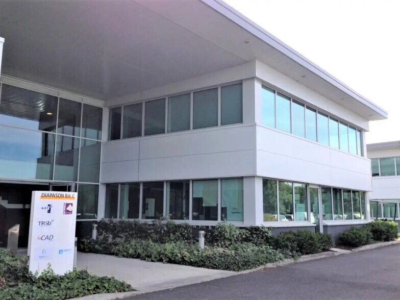 Bureau dans Labège à louer - Photo du bâtiment - Image 3 de 8