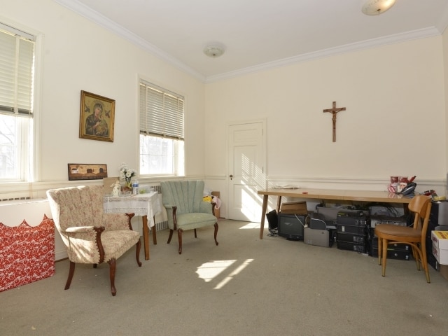 260 S Wellwood Ave, Lindenhurst, NY à vendre - Photo intérieure - Image 3 de 15