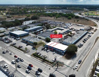 Plus de détails pour 464-494 SE Monterey Rd, Stuart, FL - Bureau/Commerce de détail à louer