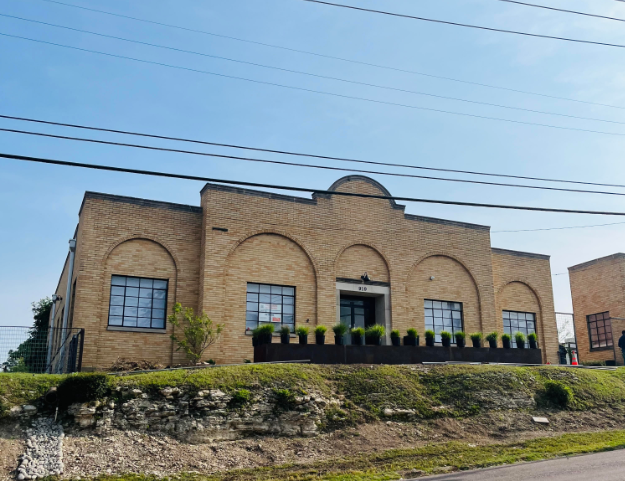 919 Morrell Ave, Dallas, TX for lease - Building Photo - Image 2 of 7