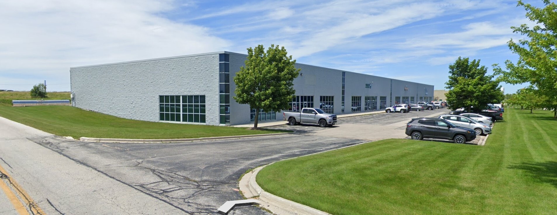 4706-4738 S Taylor Dr, Sheboygan, WI for lease Building Photo- Image 1 of 4