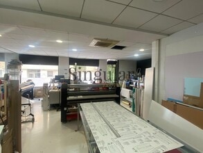 Retail in Sant Joan Despí, Barcelona for lease Interior Photo- Image 2 of 6