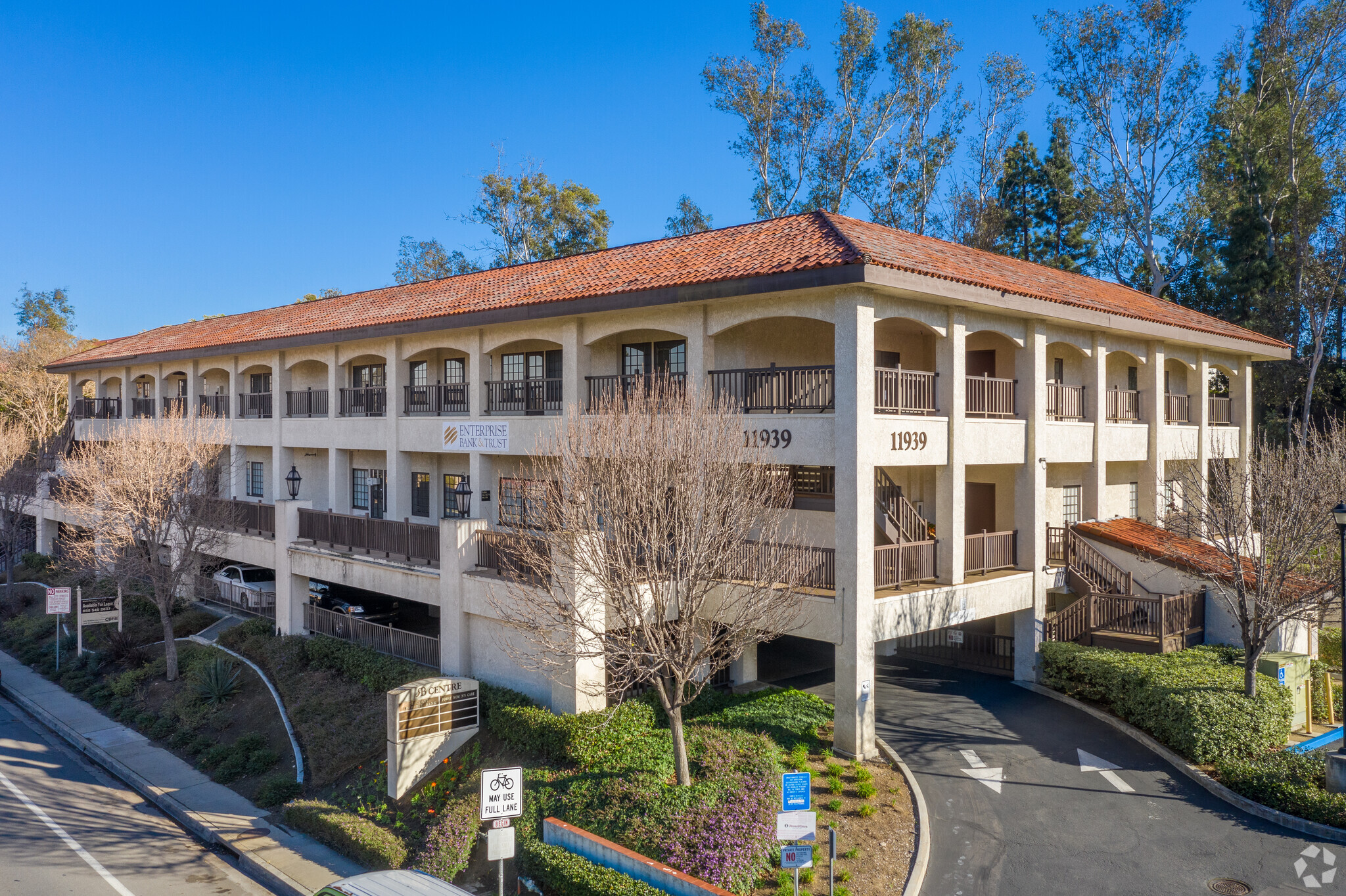 11939 Rancho Bernardo Rd, San Diego, CA for lease Primary Photo- Image 1 of 6