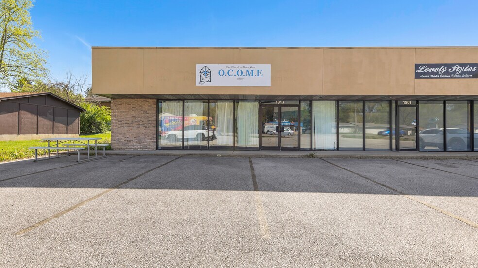 1913 N Belt East, Belleville, IL à vendre - Photo du bâtiment - Image 2 de 12