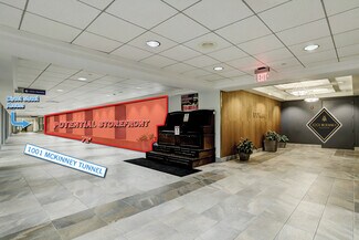 Plus de détails pour 917 Main St, Houston, TX - Commerce de détail à louer