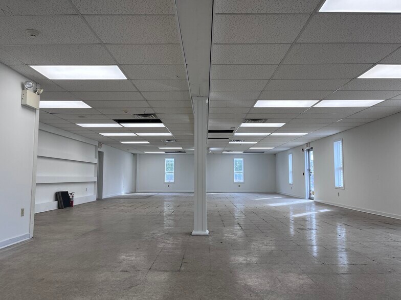 821 W 5th St, Lansdale, PA à louer - Photo intérieure - Image 3 de 7