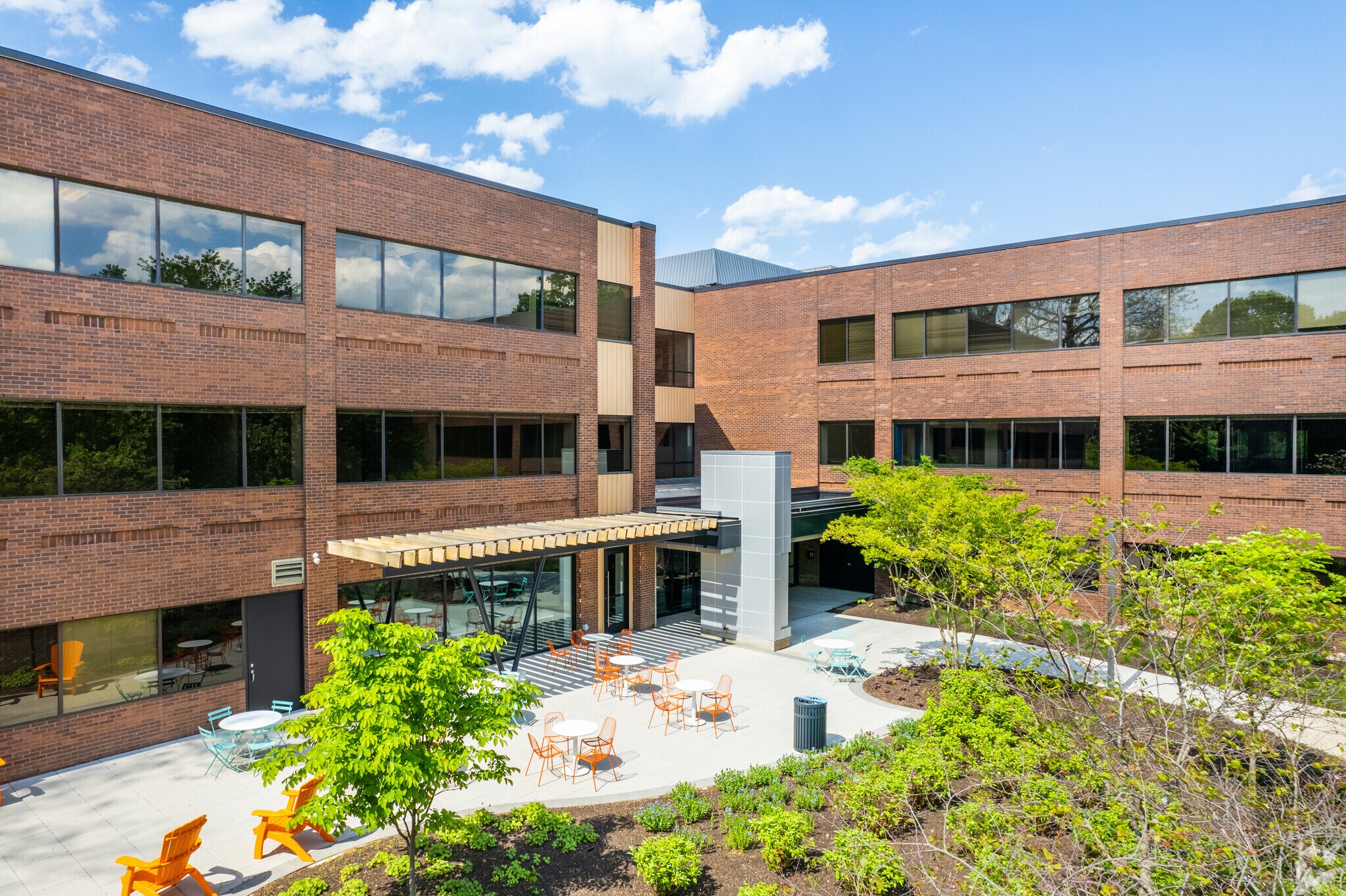 1255 Drummers Ln, Wayne, PA à louer Photo du bâtiment- Image 1 de 41