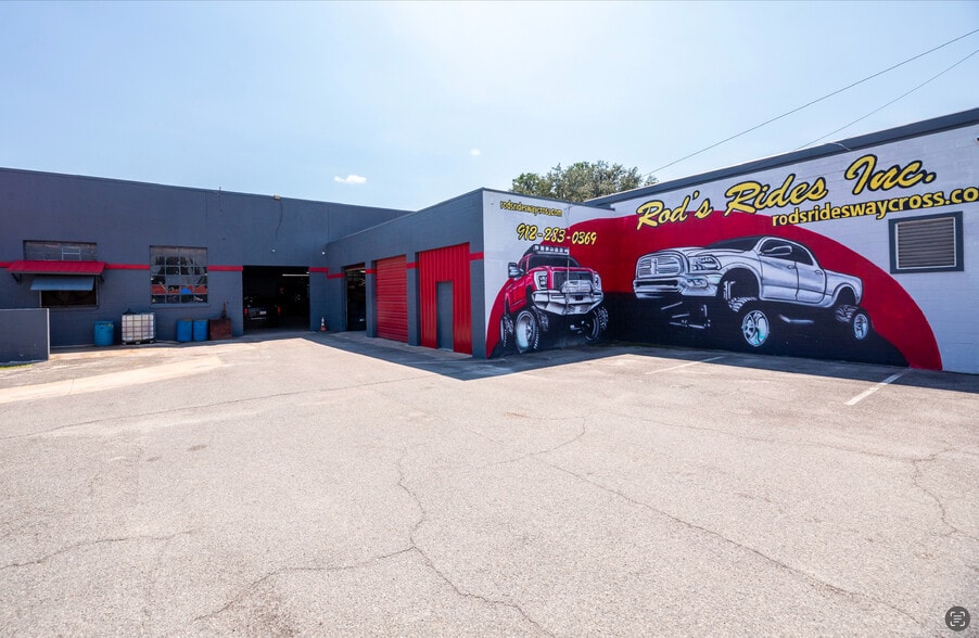 447 Ossie Davis Pky, Waycross, GA for sale - Building Photo - Image 3 of 42