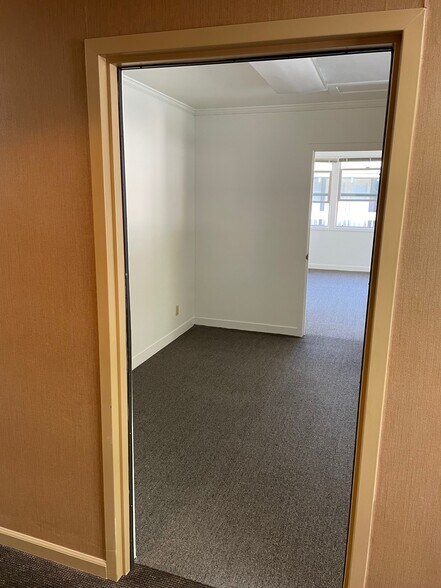 61-65 Moraga Way, Orinda, CA à louer - Photo intérieure - Image 3 de 6