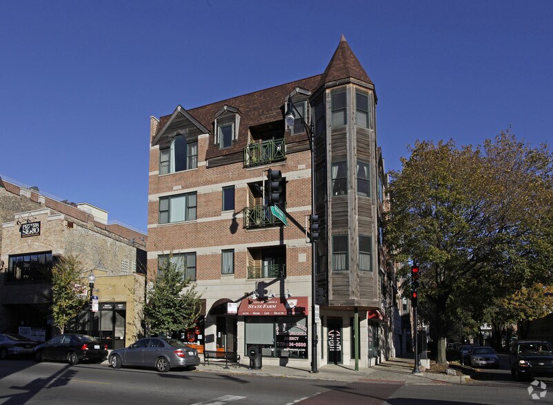 1700-1702 W Belmont Ave, Chicago, IL à louer - Photo principale - Image 1 de 15