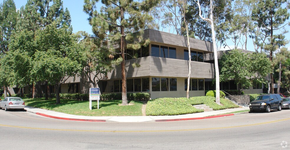 438 Camino del Rio S, San Diego, CA à louer - Photo du bâtiment - Image 2 de 5