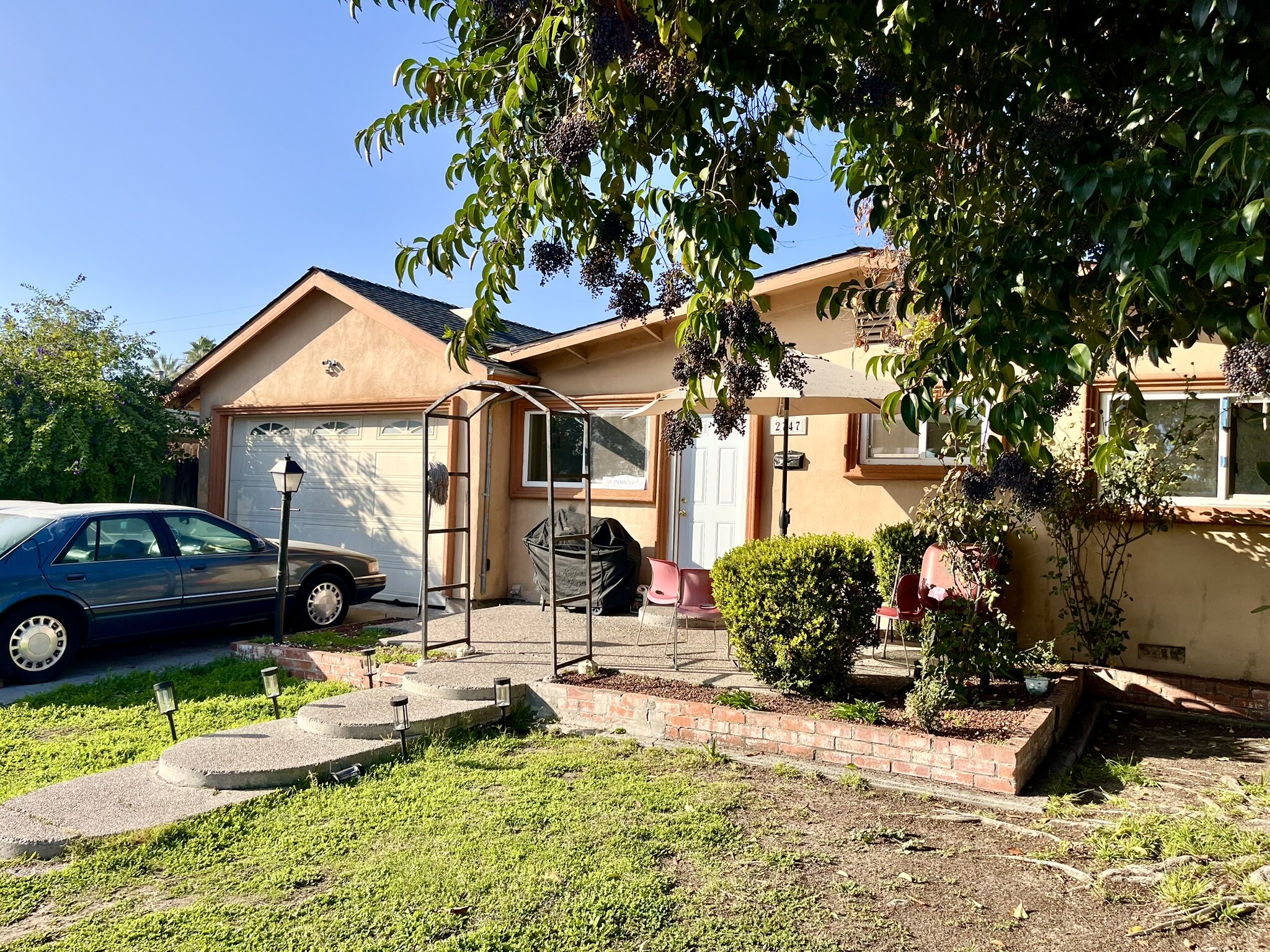 2747 Sussex Dr, San Jose, CA for sale Primary Photo- Image 1 of 2